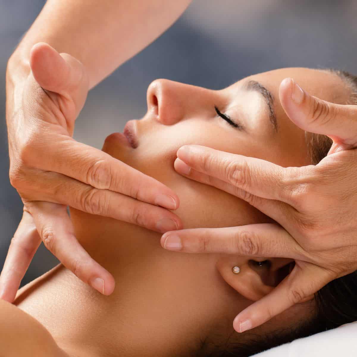 5 Face Therapeutic therapeutic massage Strategies for a Youthful Glow