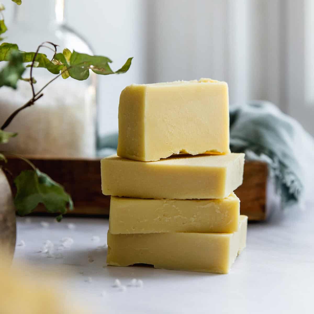 A Mild DIY Goat Milk Cleansing cleaning soap Recipe for Delicate Pores and pores and skin