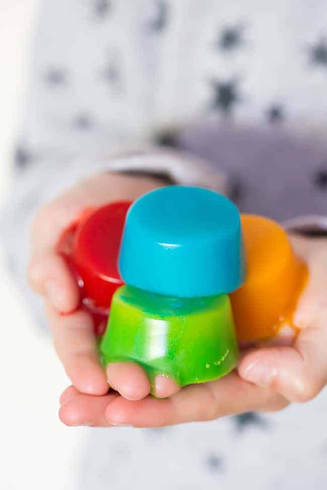 How To Make Jelly Cleansing cleaning soap: Your Youngsters Will Love These Rainbow Soaps!