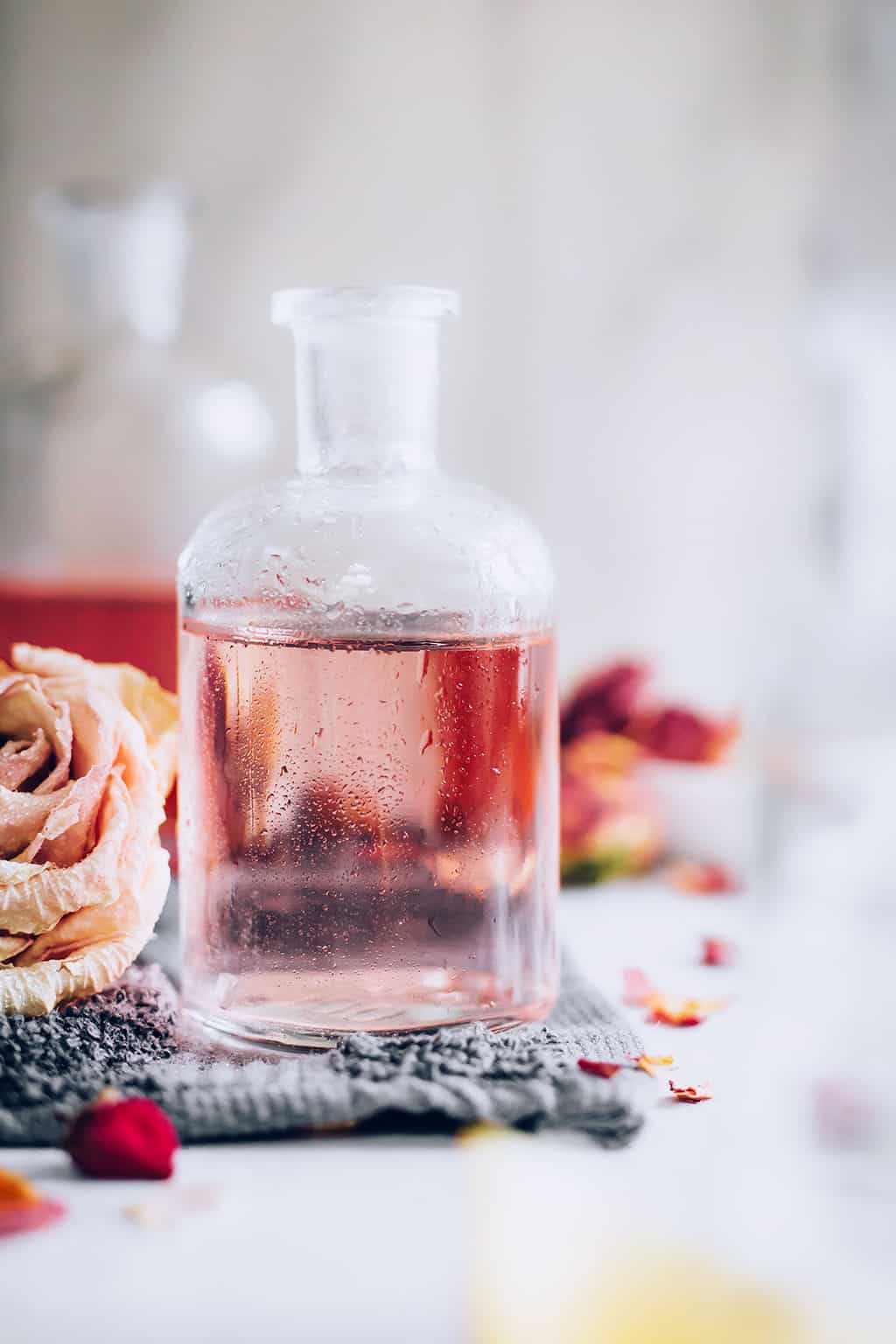 How to make rose water